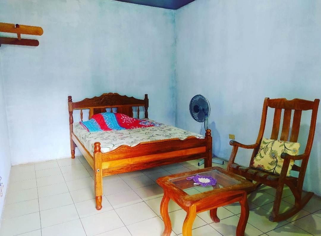 Rustic House Hostel Moyogalpa Extérieur photo