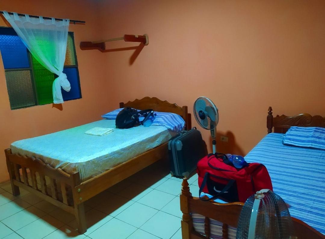 Rustic House Hostel Moyogalpa Extérieur photo