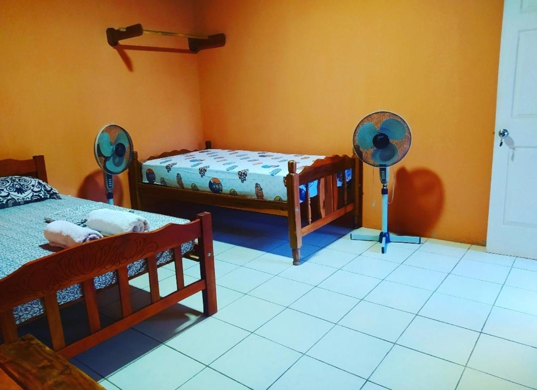 Rustic House Hostel Moyogalpa Extérieur photo
