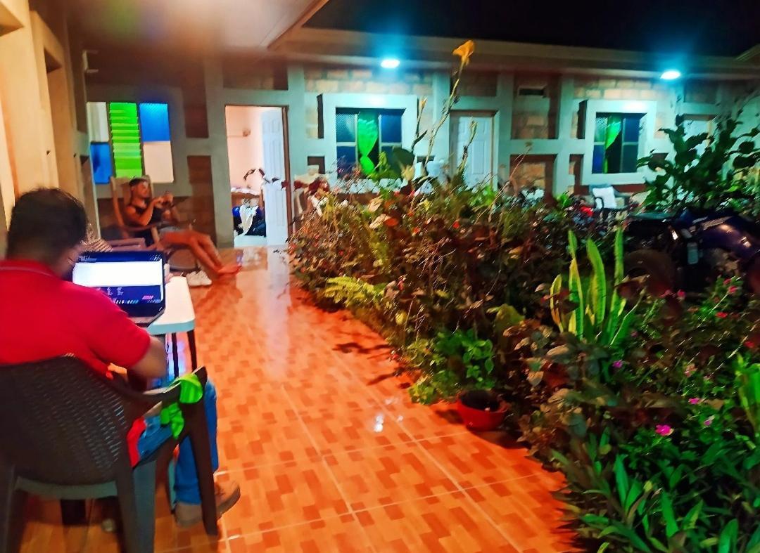 Rustic House Hostel Moyogalpa Extérieur photo