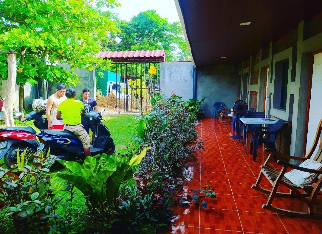 Rustic House Hostel Moyogalpa Extérieur photo