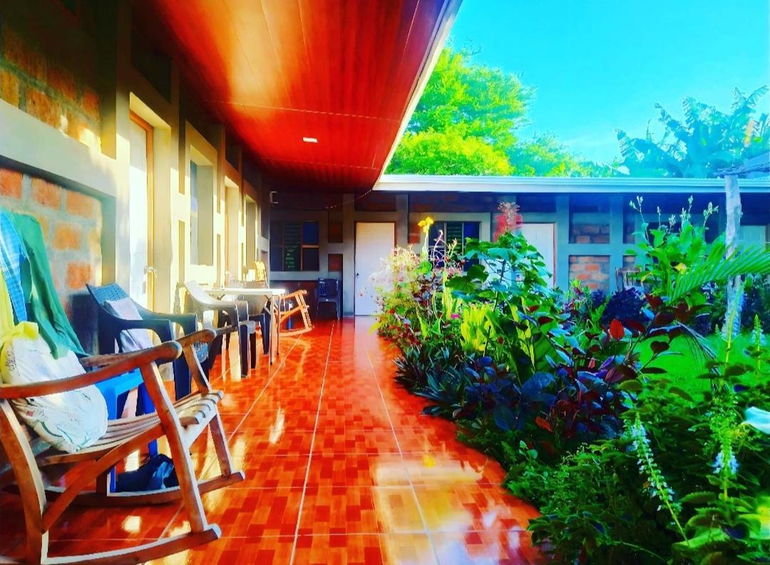 Rustic House Hostel Moyogalpa Extérieur photo